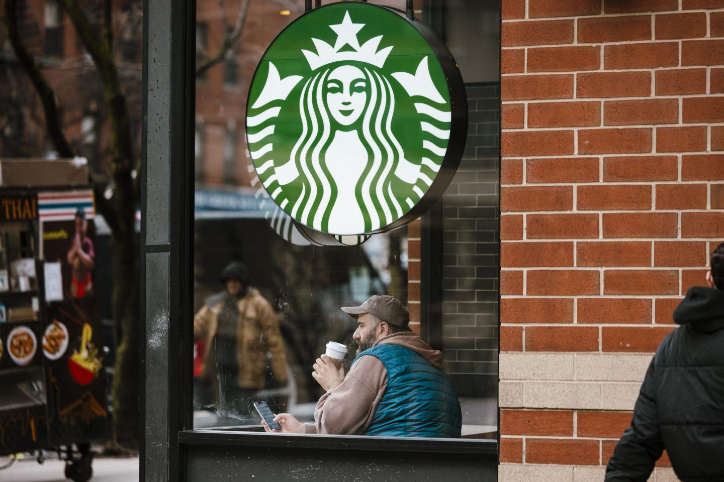 Starbucks surpasses Subway to become the world’s second-largest restaurant chain