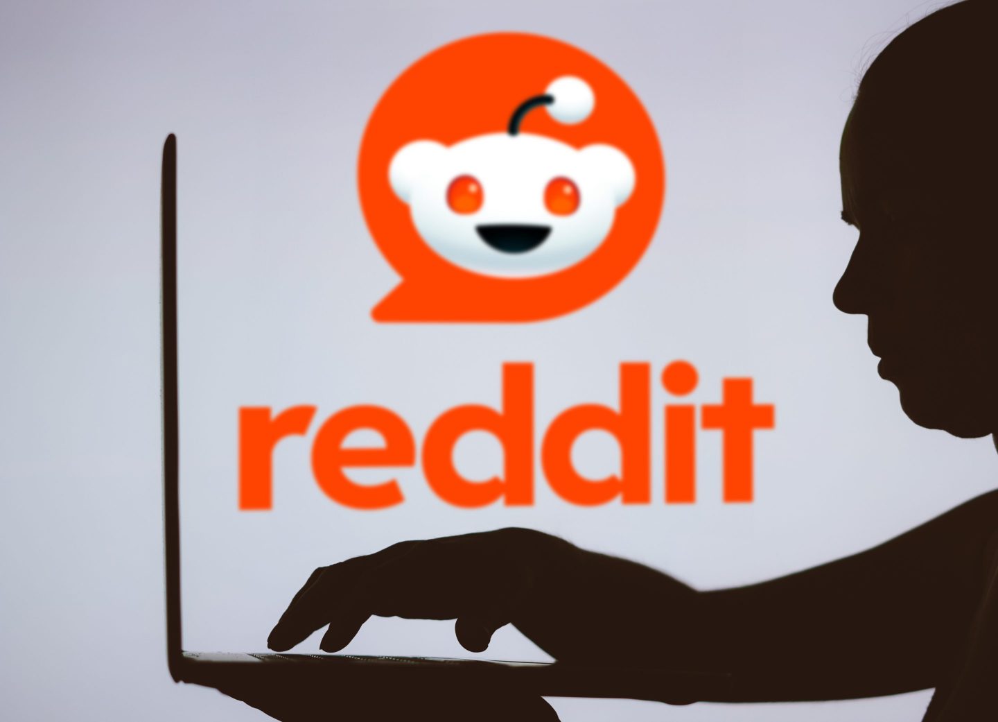 Reddit is seeking a valuation that is less than its most recent private financing. 