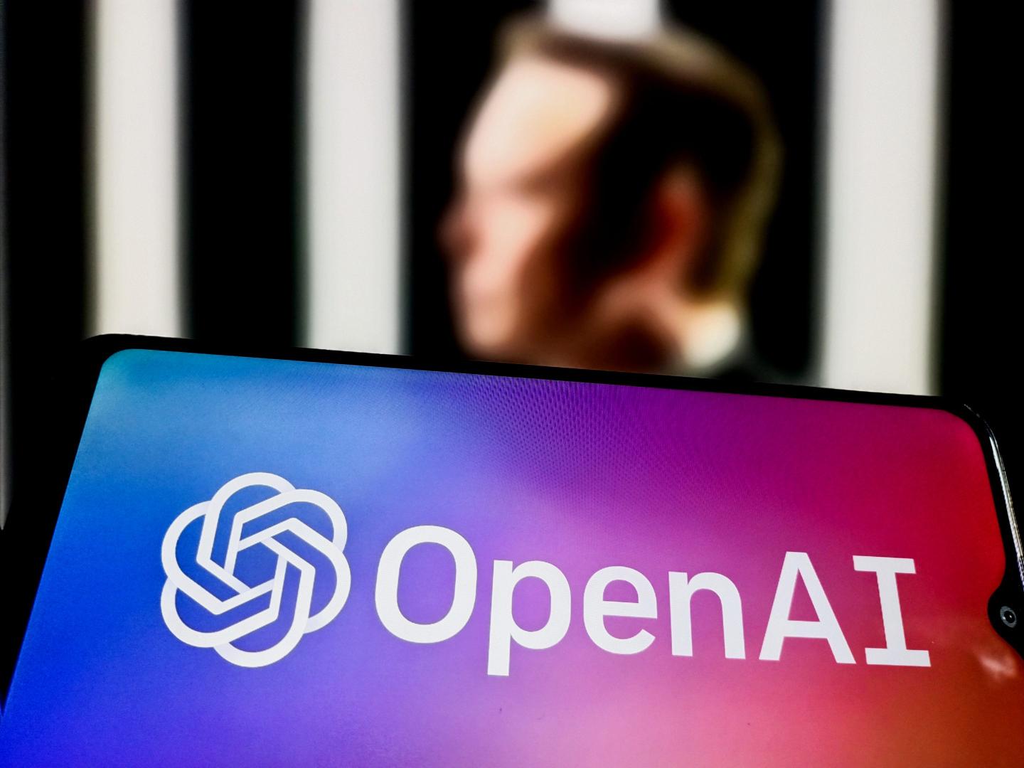 Illustration Musk suing OpenAI