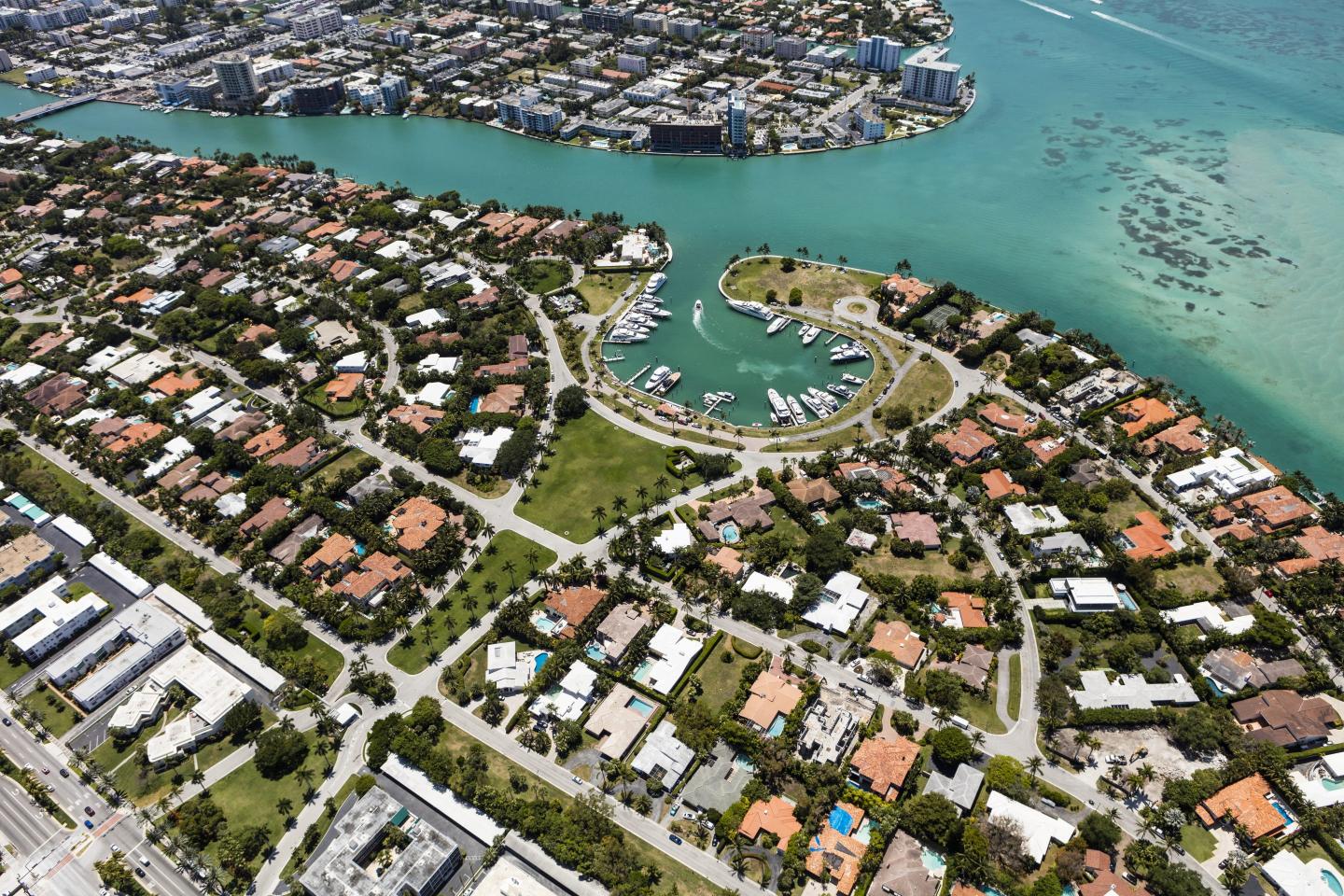 Miami-Dade is the latest county to go into debt to try to do what its private sector won’t: Build houses