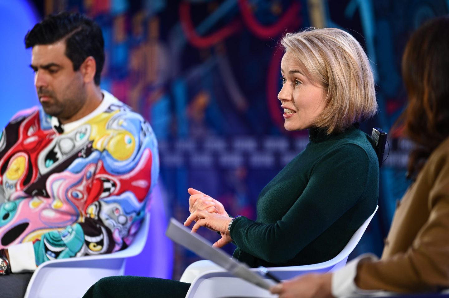 Founder of the startup Builder.ai Sachin Dev Dugal and Shell's head of AI Amy Challen