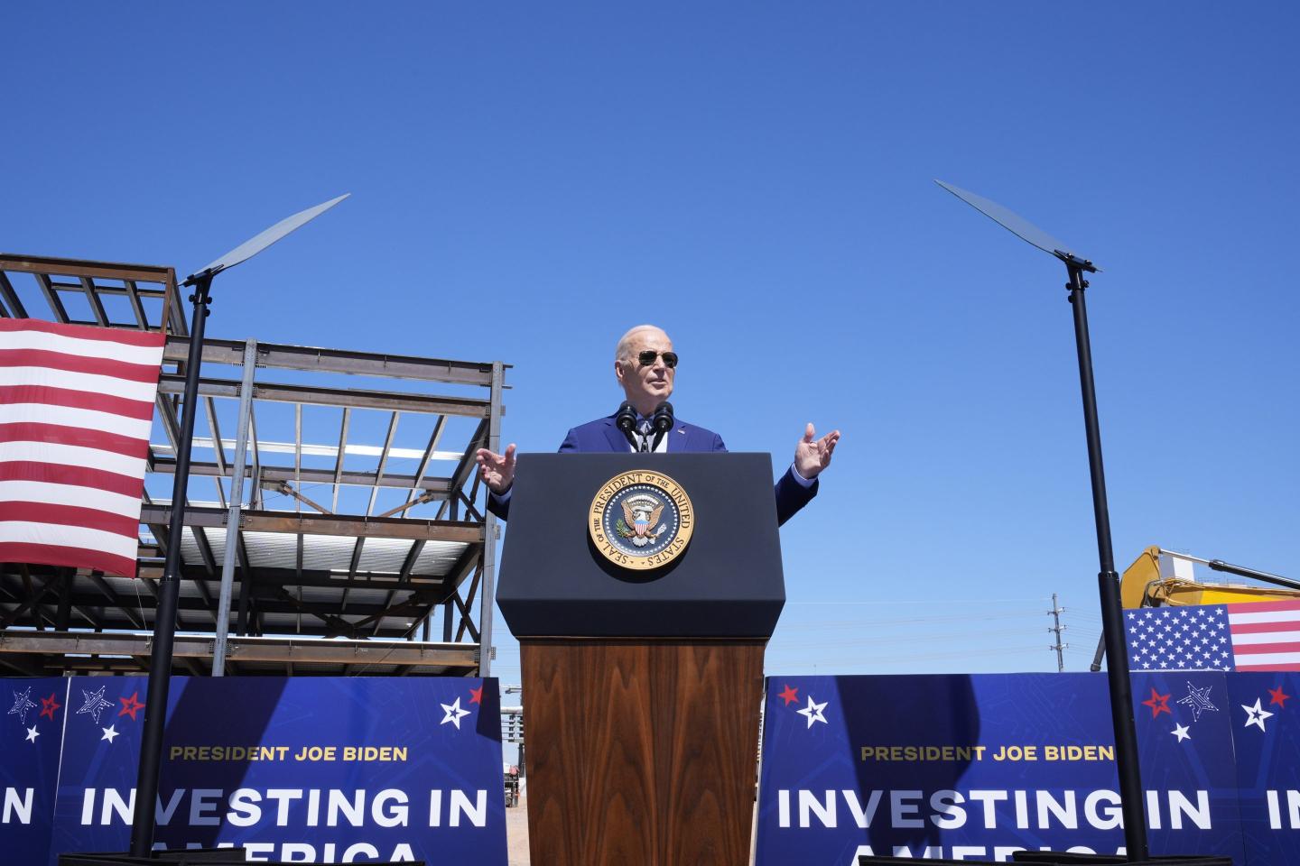 Biden administration will provide up to $6.4bn in direct funding for Samsung to develop Texas chip manufacturing and research cluster