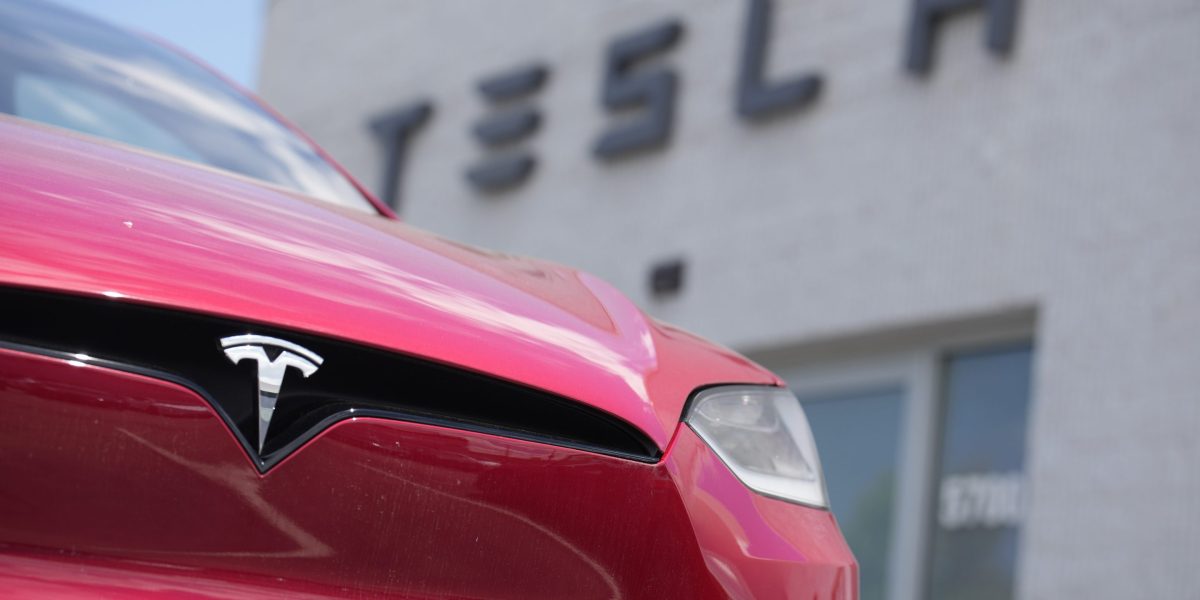 Tesla gains roughly $82 billion on 15% stock surge as top analyst sees 'home run' deal for Elon Musk in China - Vimarsana News