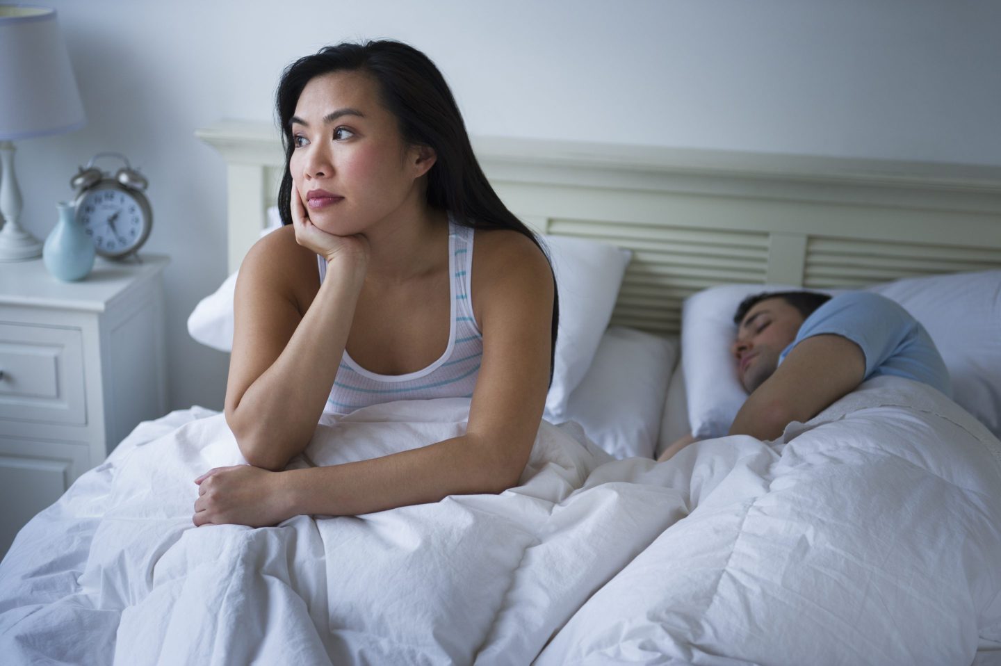 In one study reviewed by Stanford postdoctoral fellow Renske Lok, PhD, and her colleagues, women secreted the sleep hormone melatonin earlier in the evening than men.