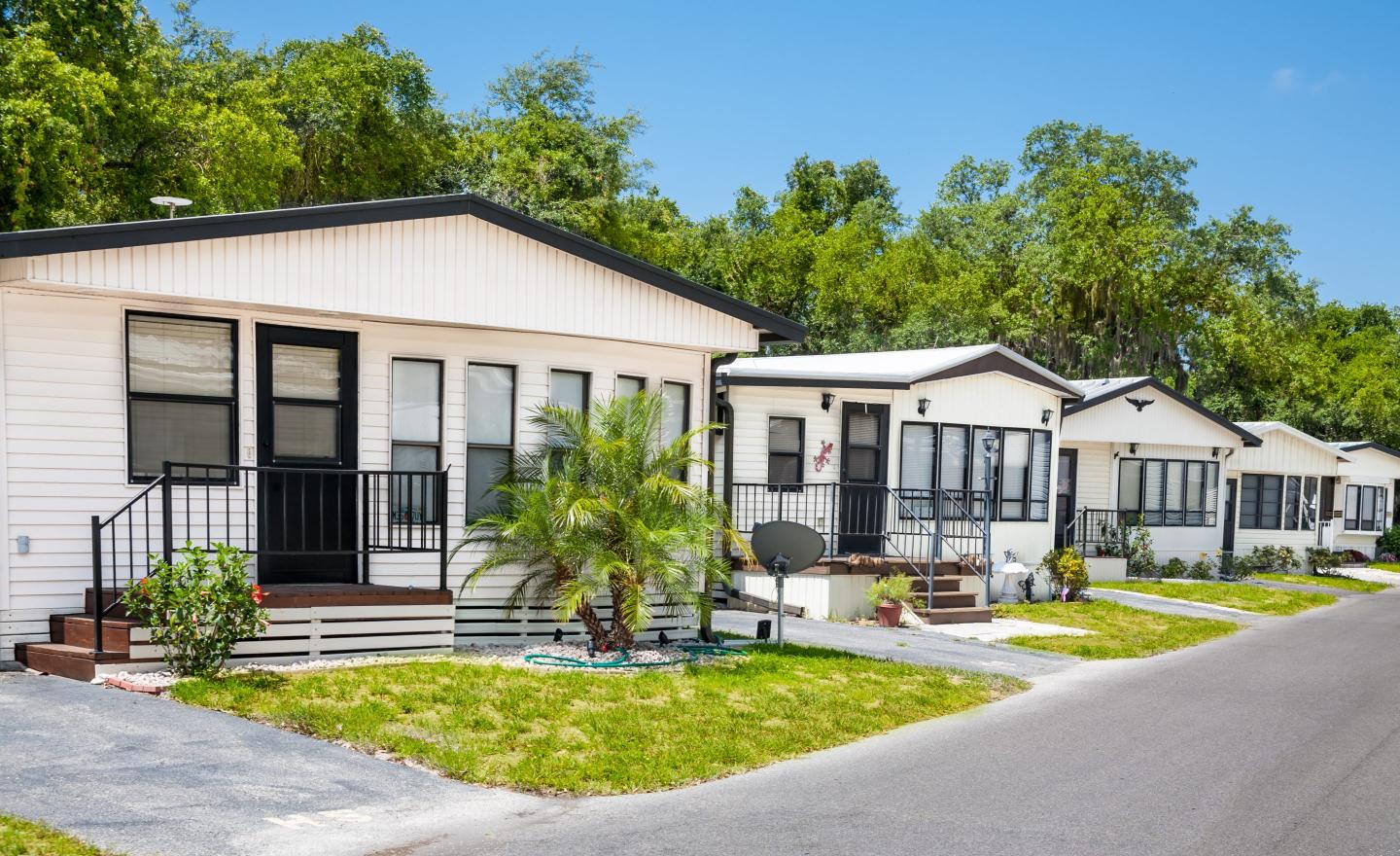 Amazon is selling tiny homes. 