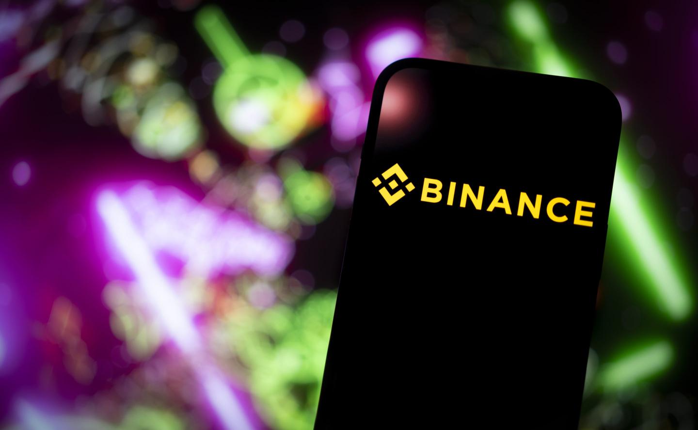 The plight of a detained U.S. Binance staffer has deteriorated as Nigeria turns him into a political pawn