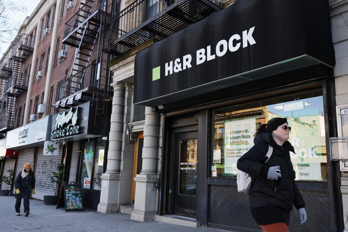 A potential customer bypasses H&R block.