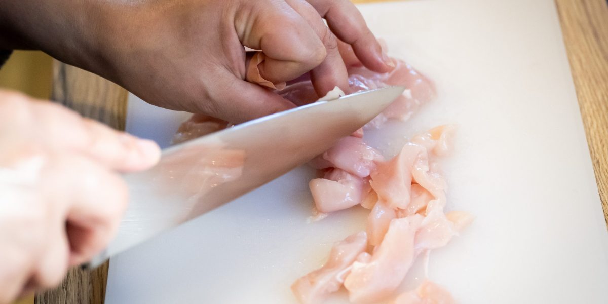 USDA tells poultry producers to reduce salmonella in certain chicken products to help prevent food poisoning