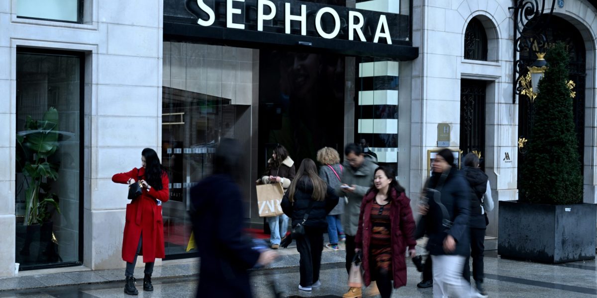 Unilever and LVMH have one common bright spot&mdash;people love spending on beauty, and it&rsquo;s outshining their other products