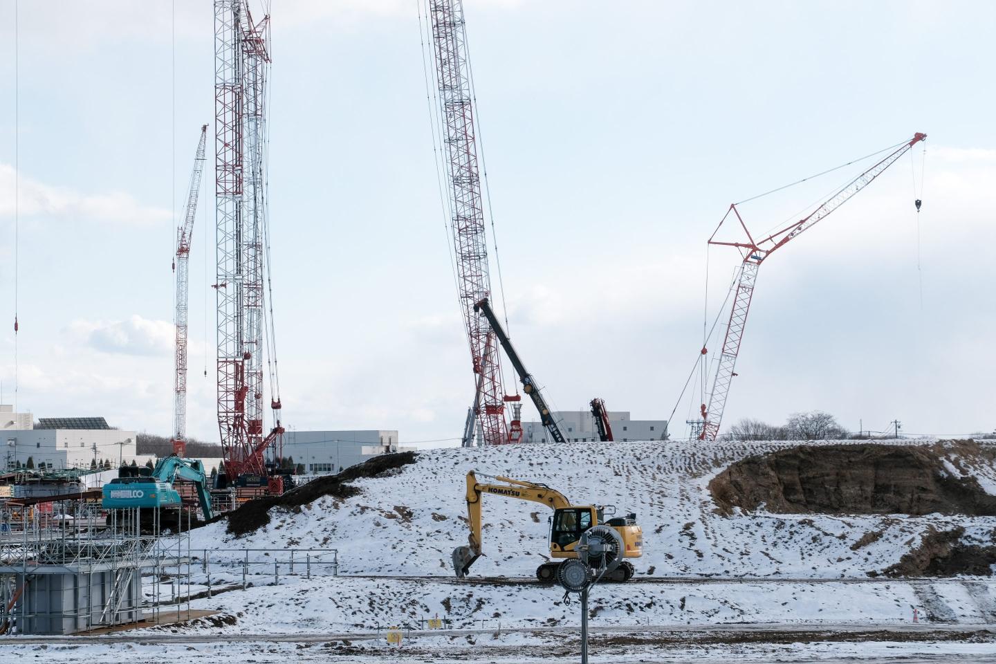 Japan’s chip companies are fighting with ski resorts for construction workers as they try to build a new plant in chilly Hokkaido
