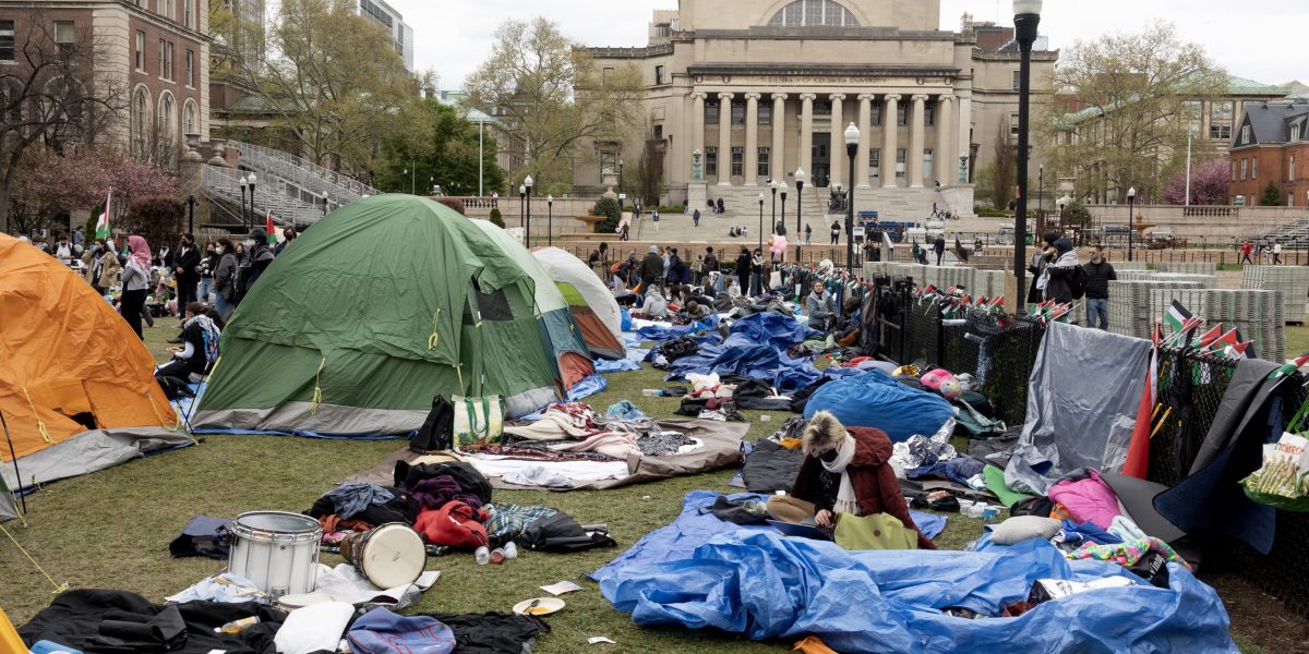 Columbia University pivots to virtual classes on Passover as tensions escalate