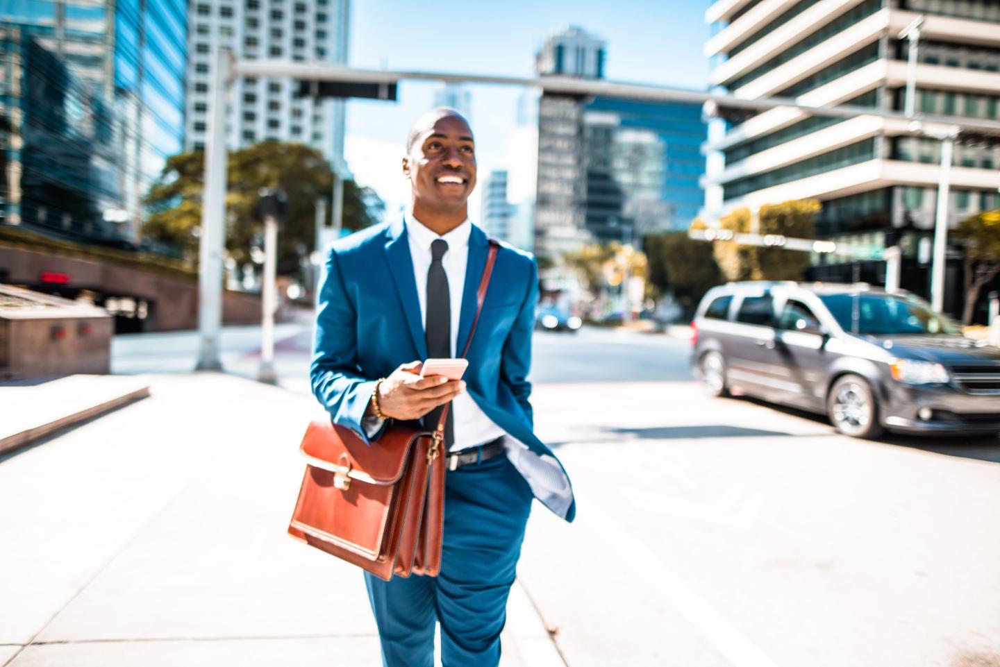 businessman on the phone in the miami downtown
