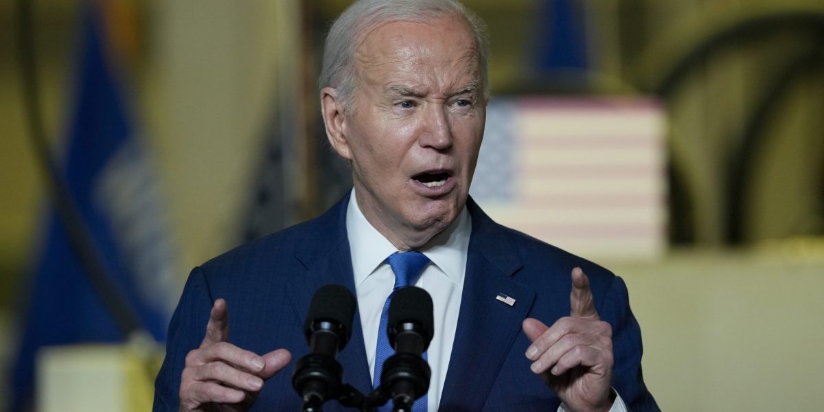 Trump&rsquo;s $4 trillion of tax cuts loom over the election