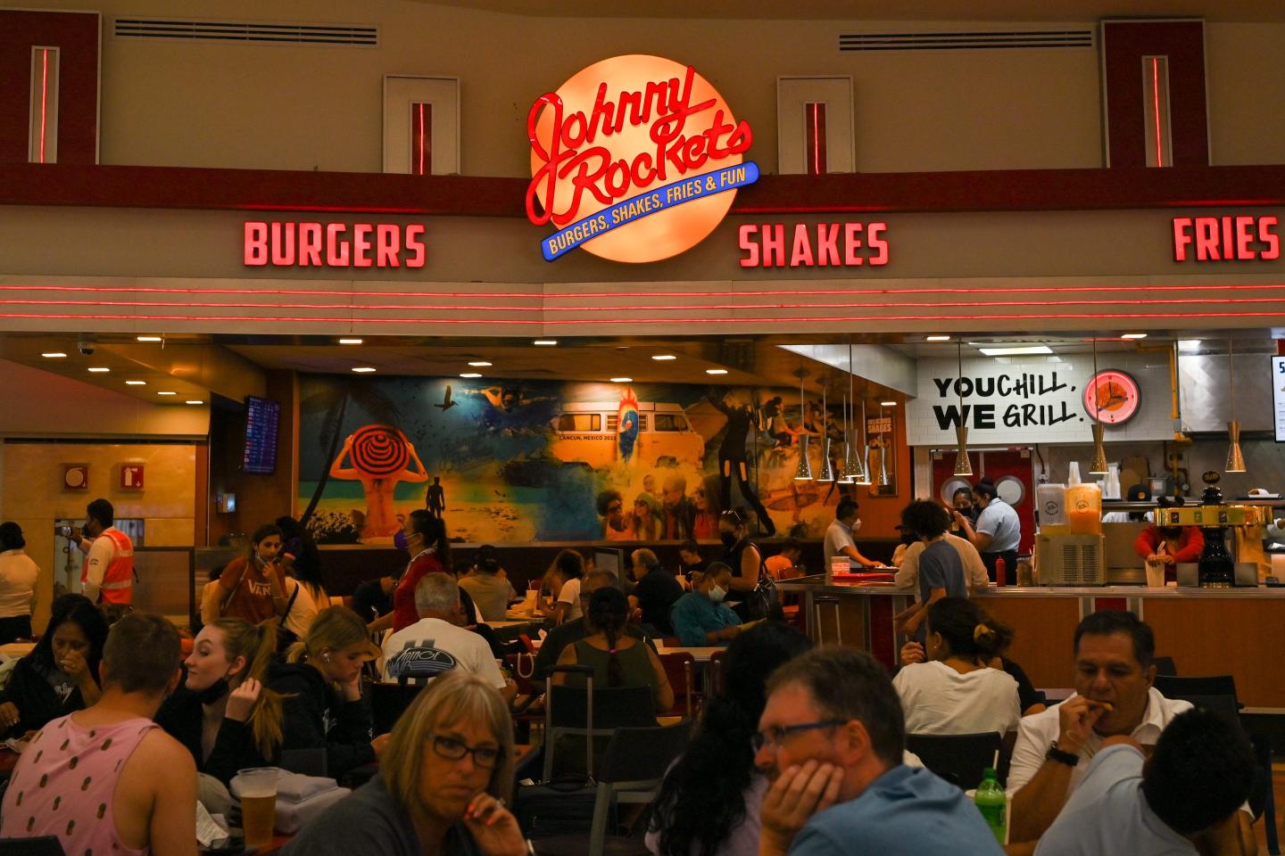 Justice Department accuses Andrew Wiederhorn, former CEO of Fatburger and Johnny Rockets, of $47 million scheme to avoid paying taxes