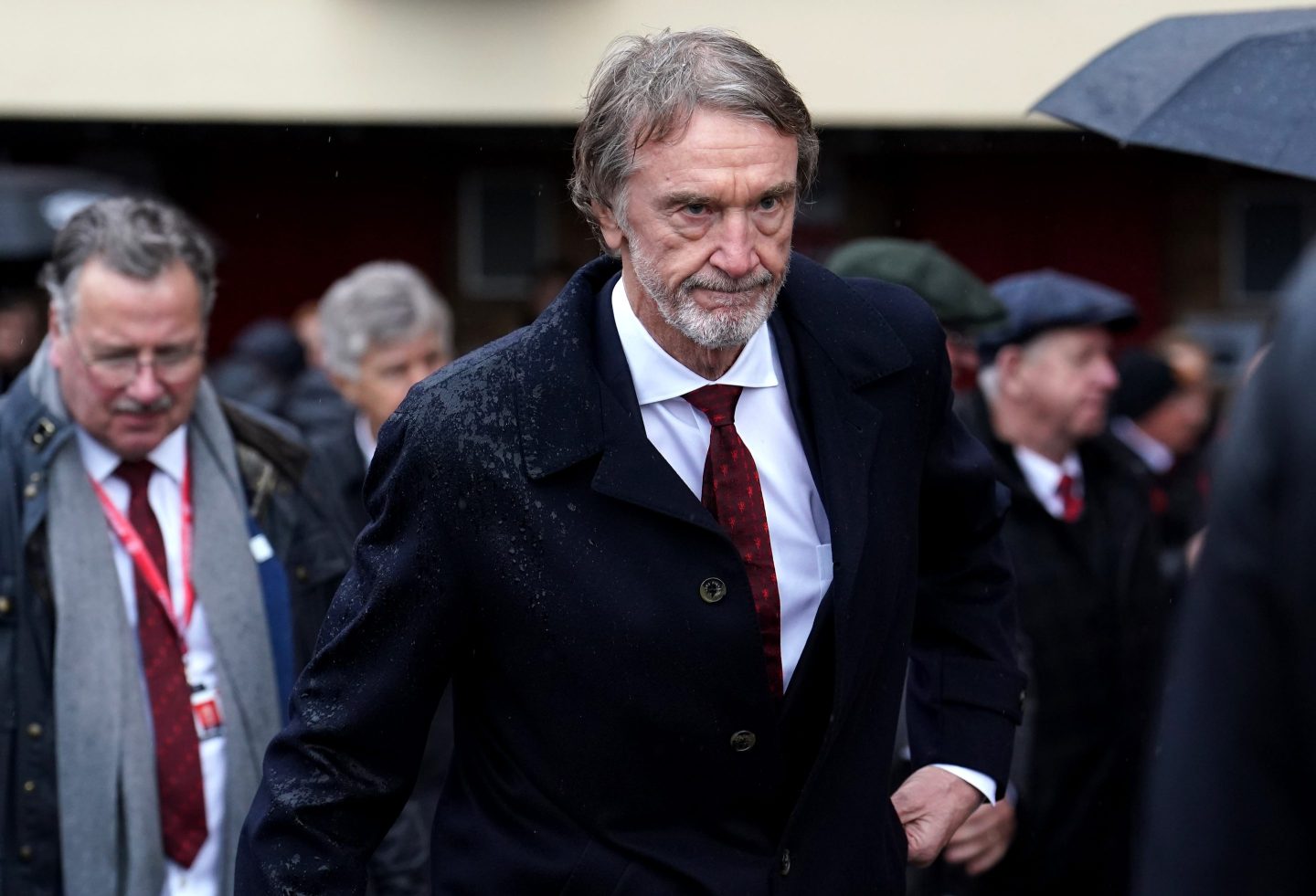 Sir Jim Ratcliffe, recent co-owner of Manchester United, is pushing staff back to office because of emails.
