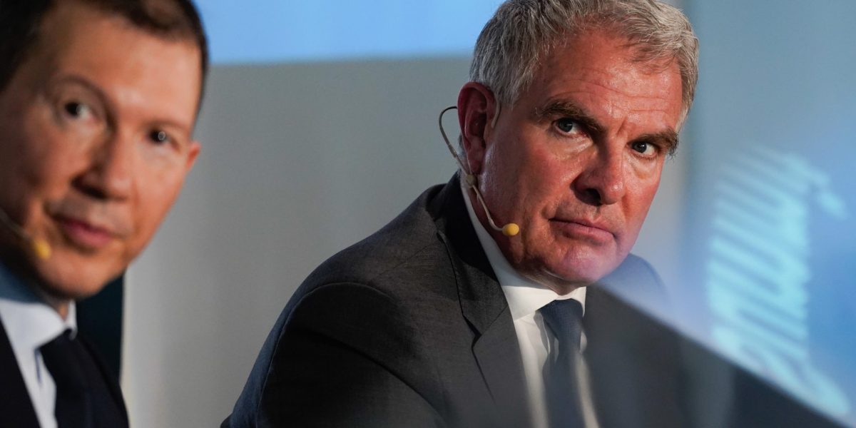 Porsche is about to debut a hybrid 911 model