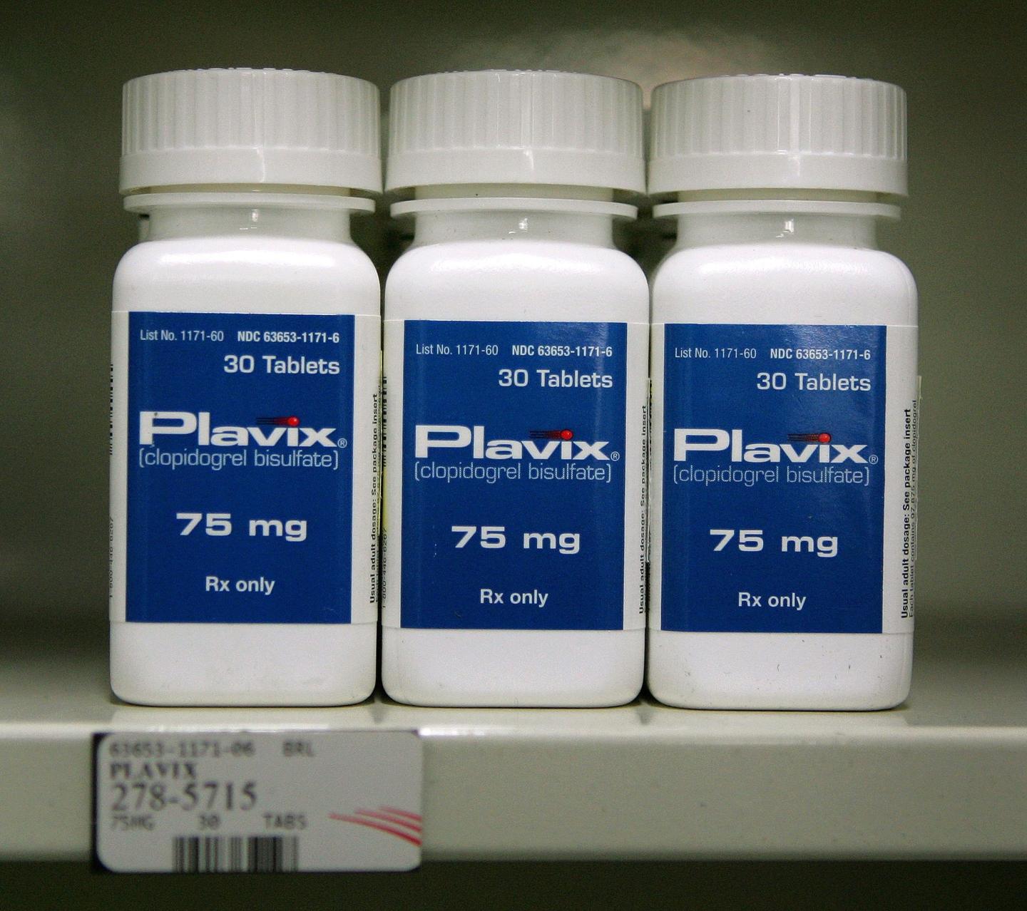 A Hawaii court has ordered the manufacturers and distributors of the blood thinner Plavix to pay the state a combined $916 million after finding the companies failed to disclose the efficacy and safety of the medication.
