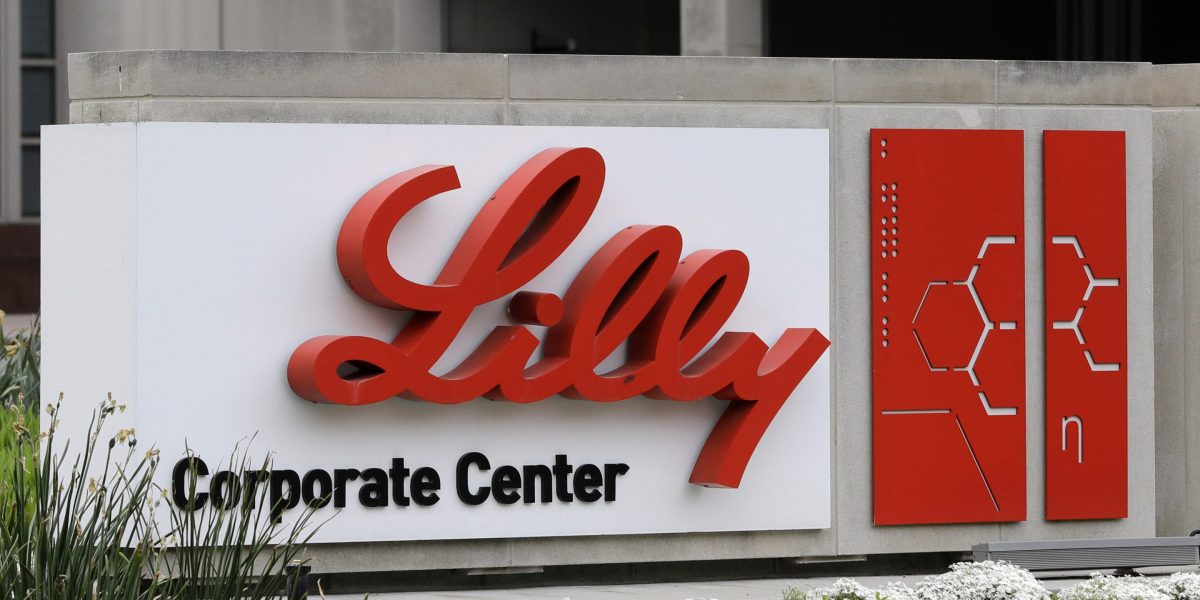 Alzheimer’s drug from Eli Lilly that can slow brain-robbing disease backed by FDA advisers Alzheimer’s drug from Eli Lilly that can slow brain-robbing disease backed by FDA advisers