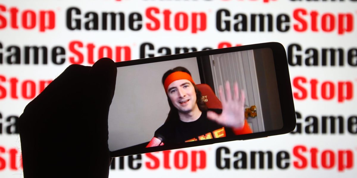 Roaring Kitty blasts E-Trade over ban threat during triumphant return to YouTube