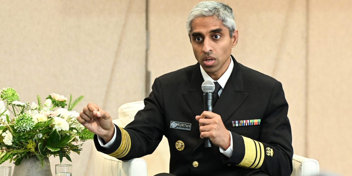 U.S. surgeon general declares gun violence a public health emergency