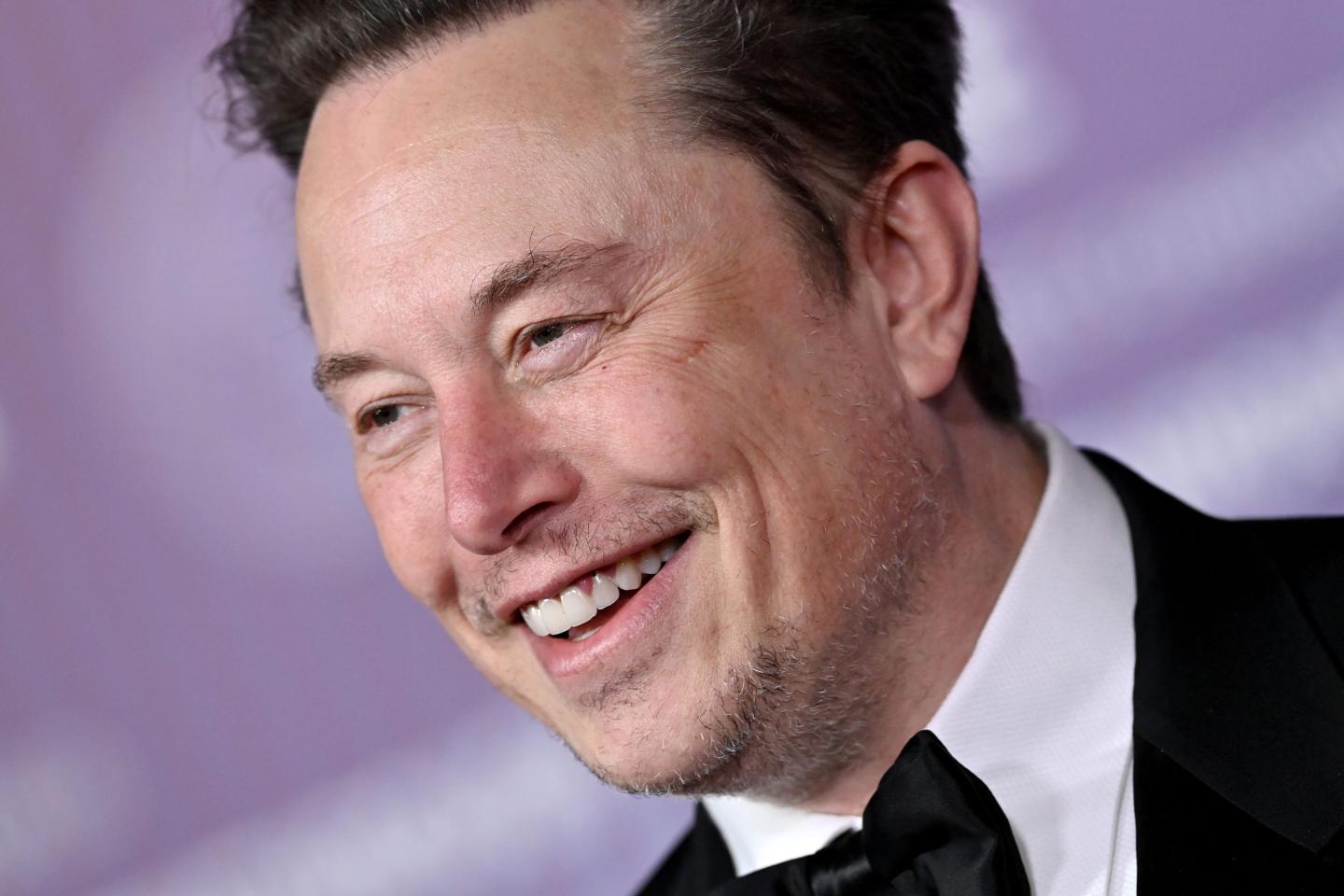Elon Musk smiles during the 10th Annual Breakthrough Prize Ceremony at Academy Museum of Motion Pictures.