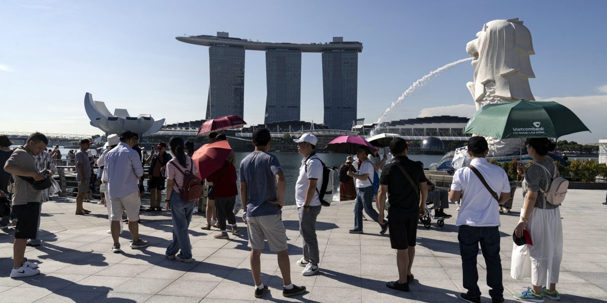 Singapore retains its title as the most expensive city for rich people to live &lsquo;extremely well&rsquo; while Hong Kong rises to second place, Julius Baer says