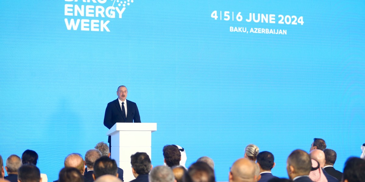 Europe plotting to keep last remaining Russia-Ukraine gas pipeline flowing with Azerbaijan’s help