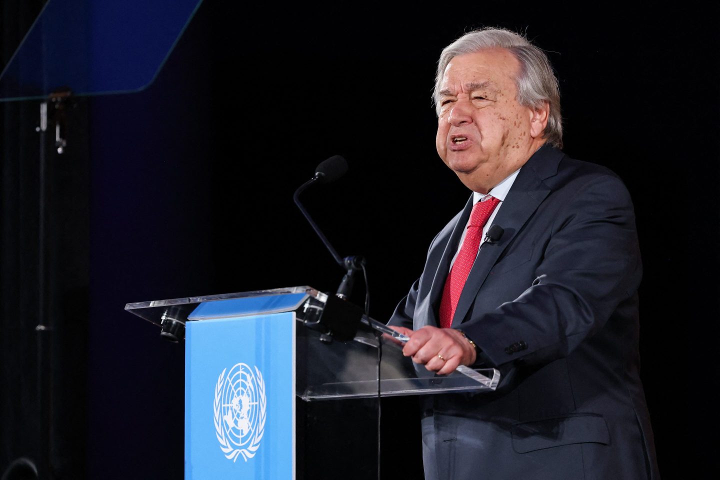 UN Secretary General António Guterres gives a speech.