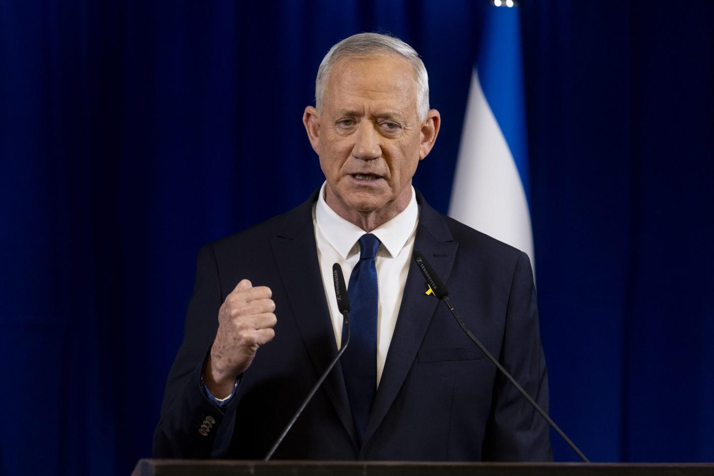 Benny Gantz makes fist