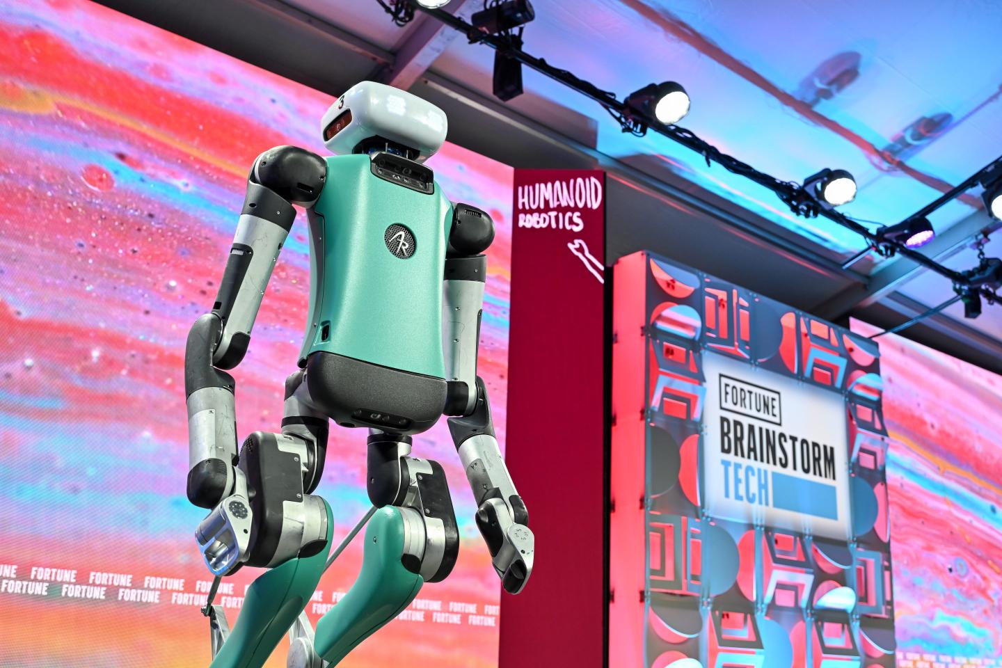 Say hello to Digit, the Humanoid robot made by Agility Robotics.