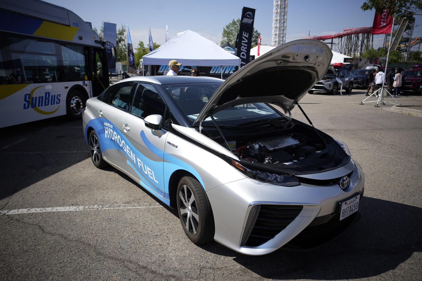 California will be first state to get federal funds to create hubs that produce hydrogen for vehicles, manufacturing and power generation