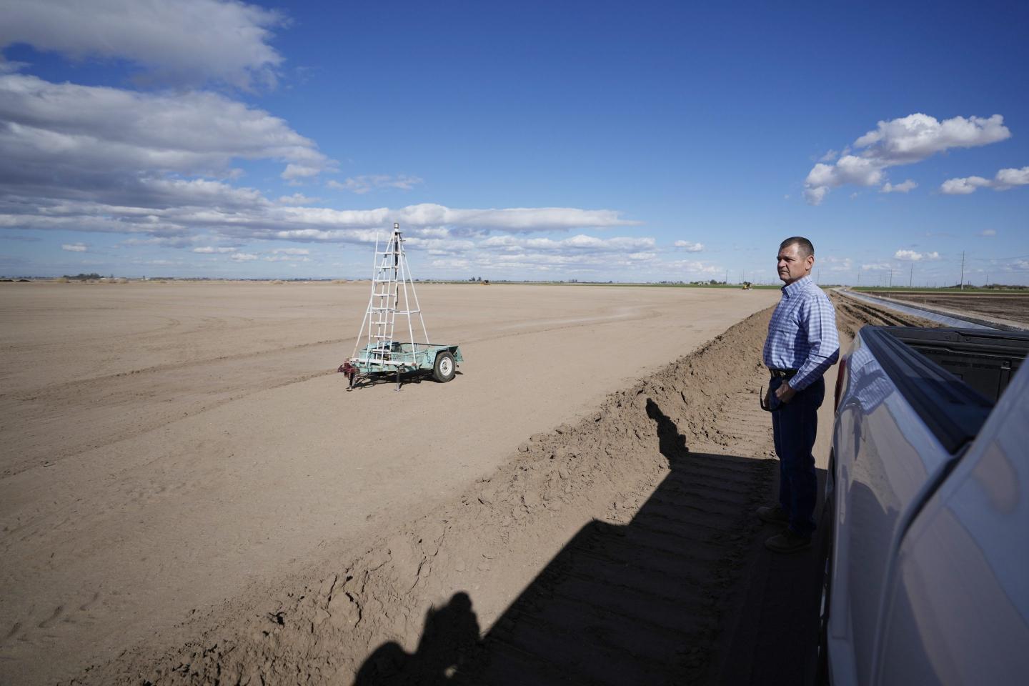 California farmers are signing up in droves to get paid to give up their water rights for 2 months because their summer crop prices are so low