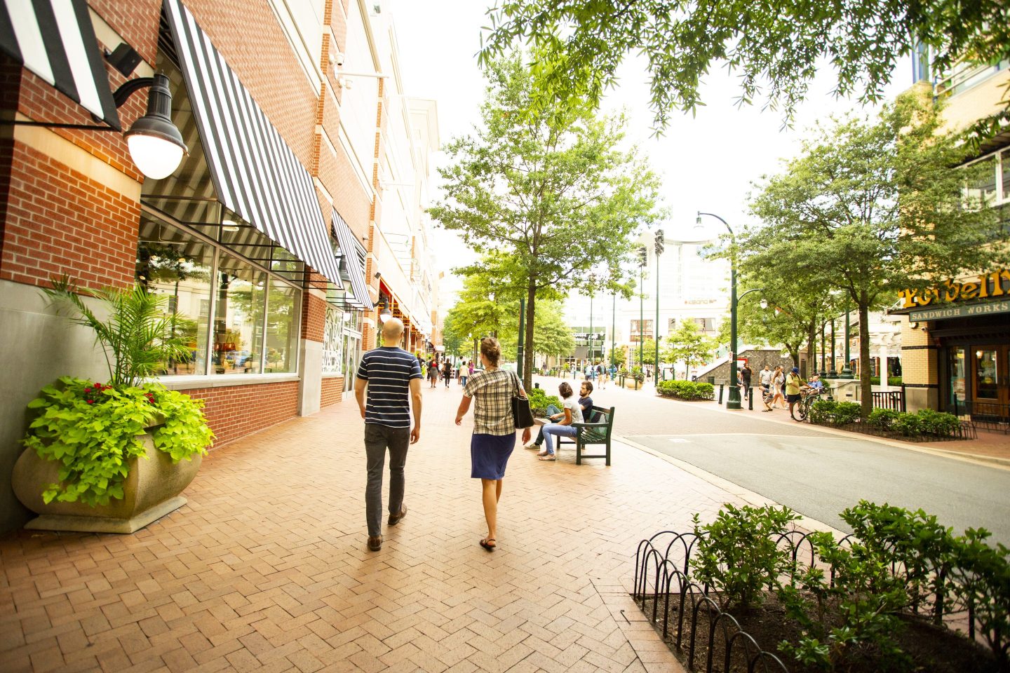 In Silver Spring's downtown business district, there are more than 150 restaurants boasting a variety of cuisines.