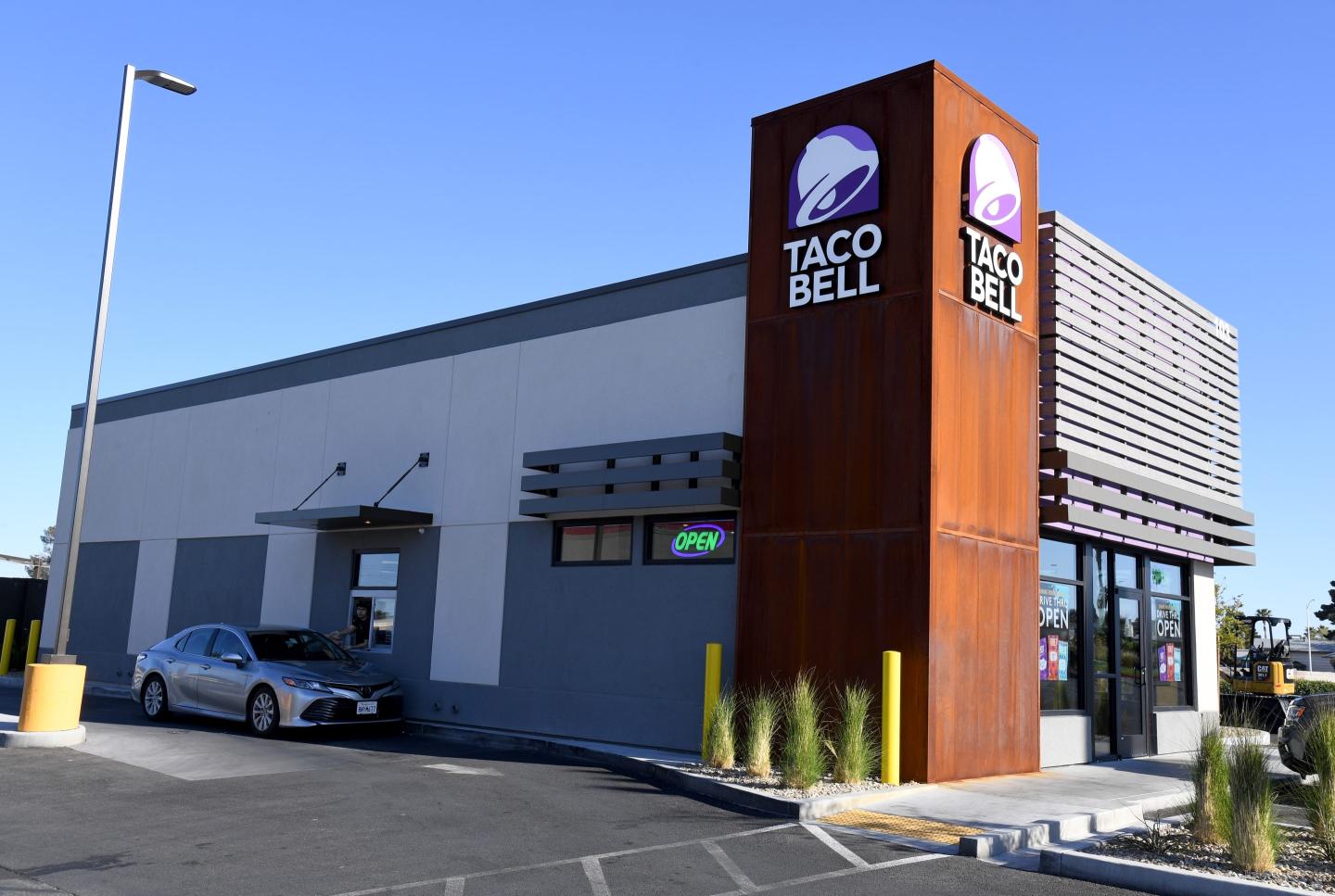 Taco Bell is bringing AI to hundreds of drive-thrus nationwide
