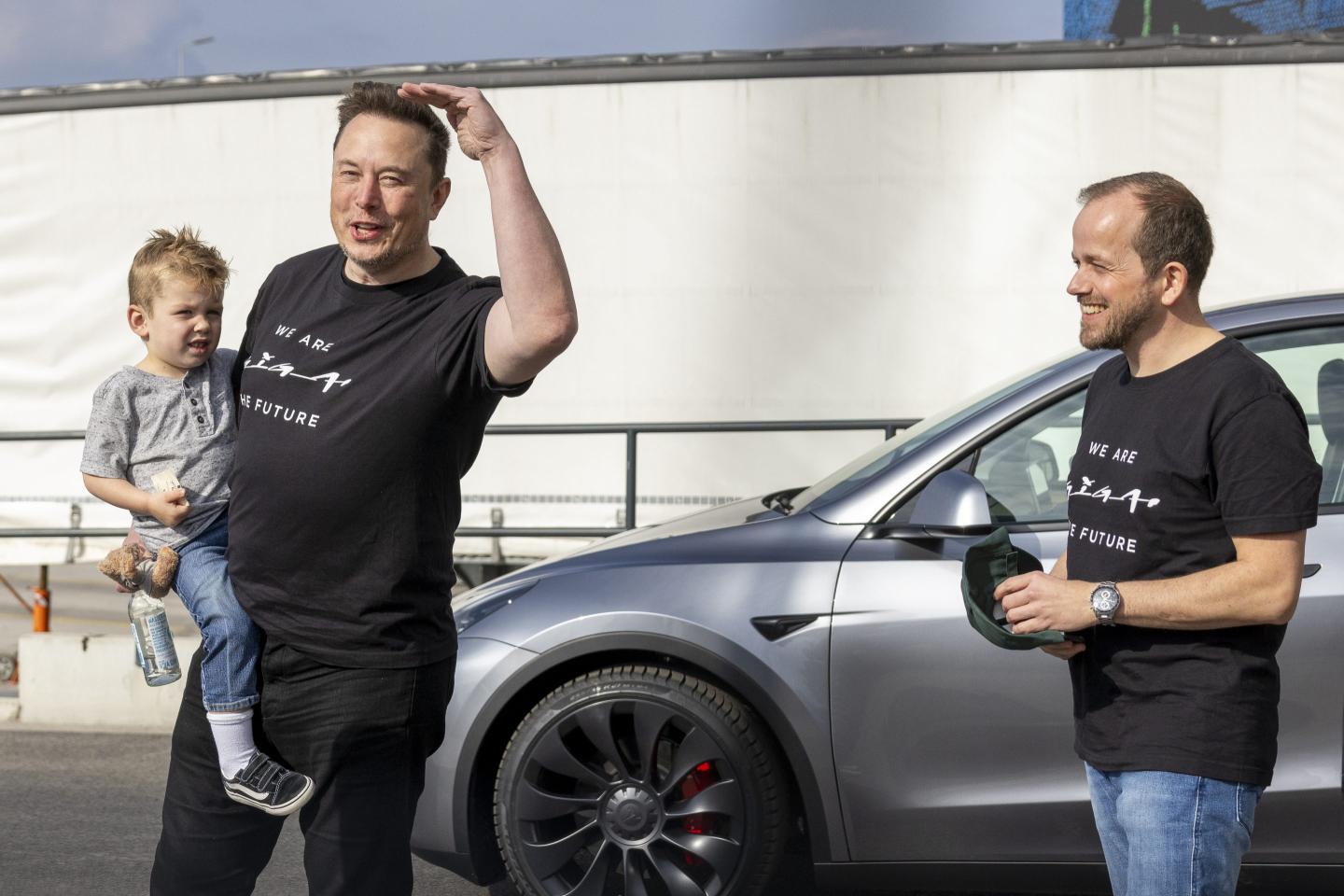 65,000 mugs have gone missing at Tesla’s German factory