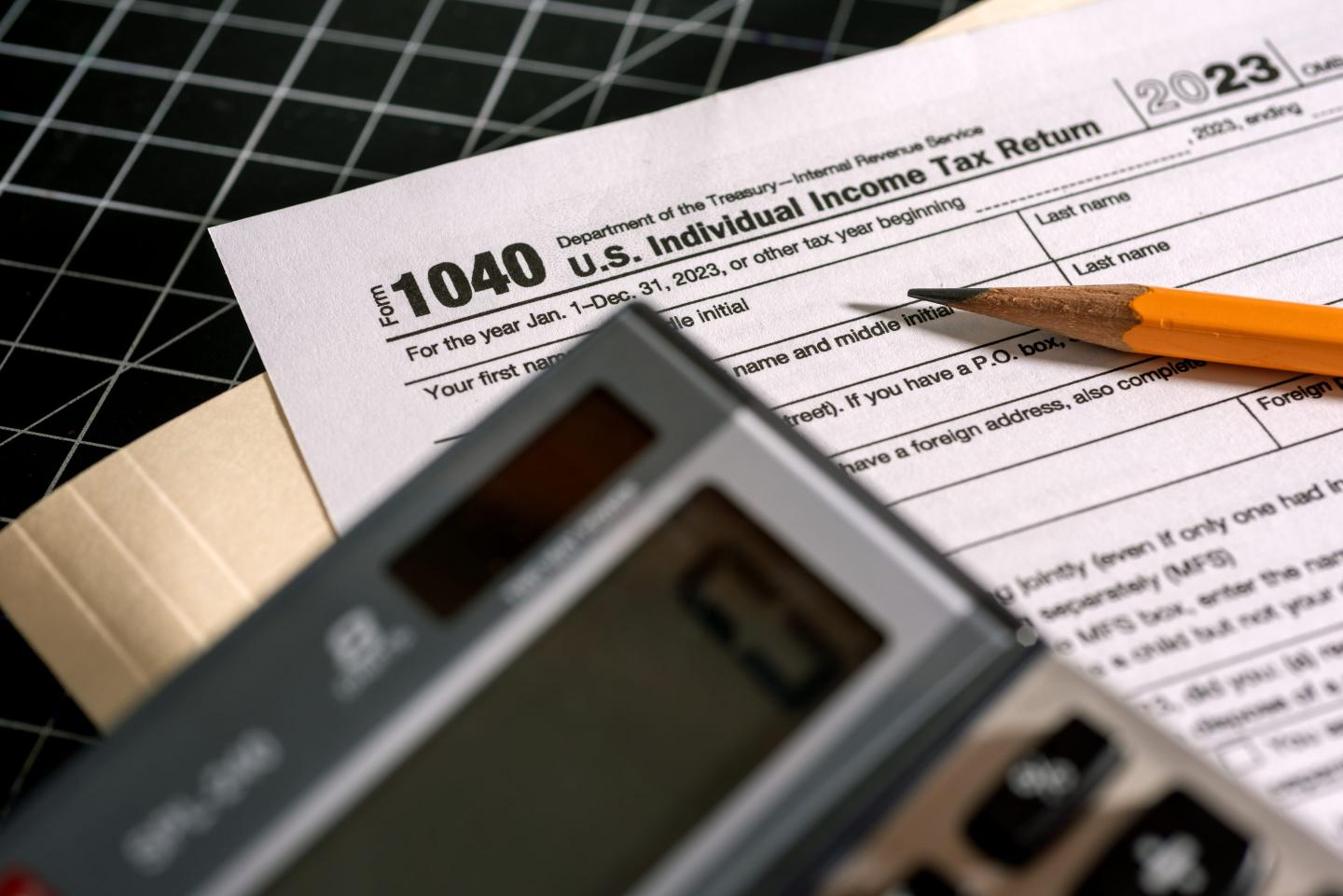 The IRS says it has collected $1 billion in past-due taxes from millionaires in the past year
