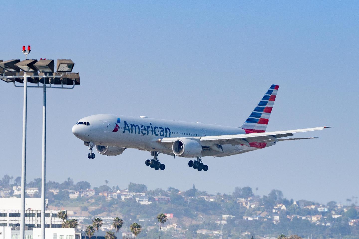 American Airlines Boeing 777