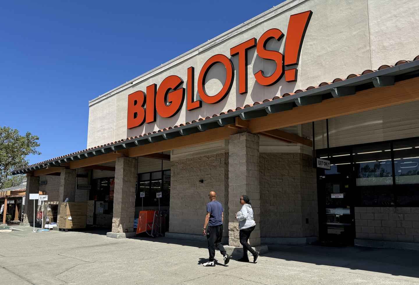 Big Lots warns its survival is in doubt, plans to close up to 40 stores