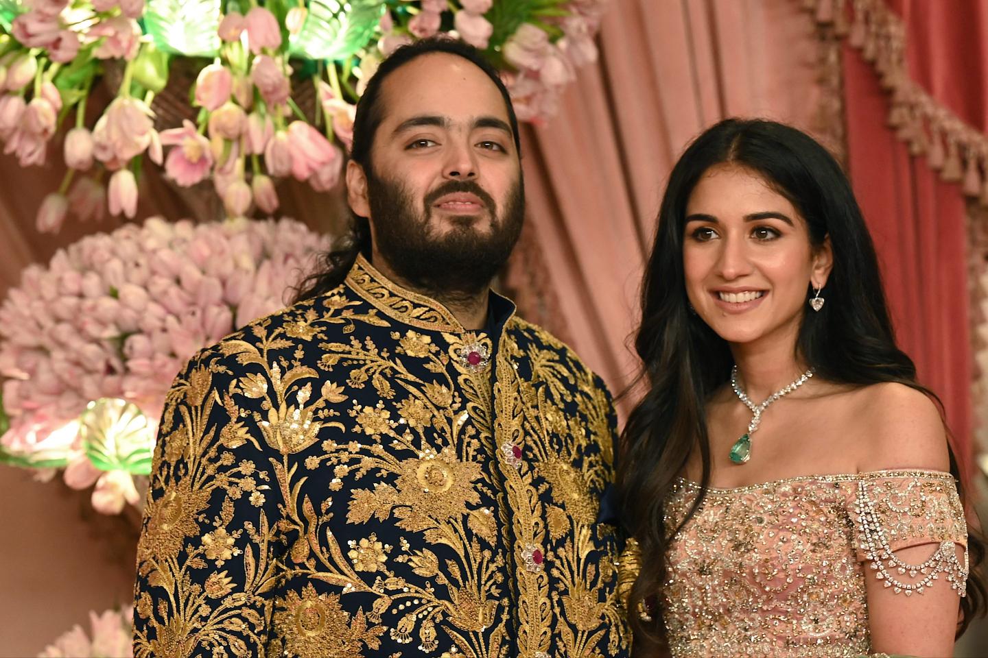 Anant Ambani and Radhika Merchant pose for a picture