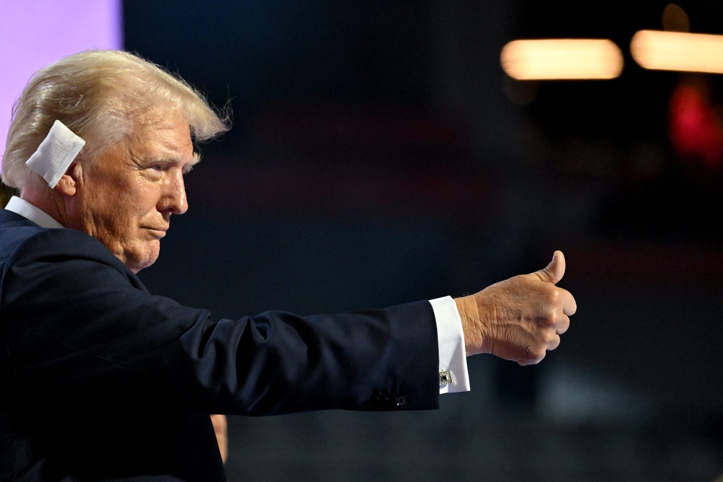Donald Trump gives thumbs-up