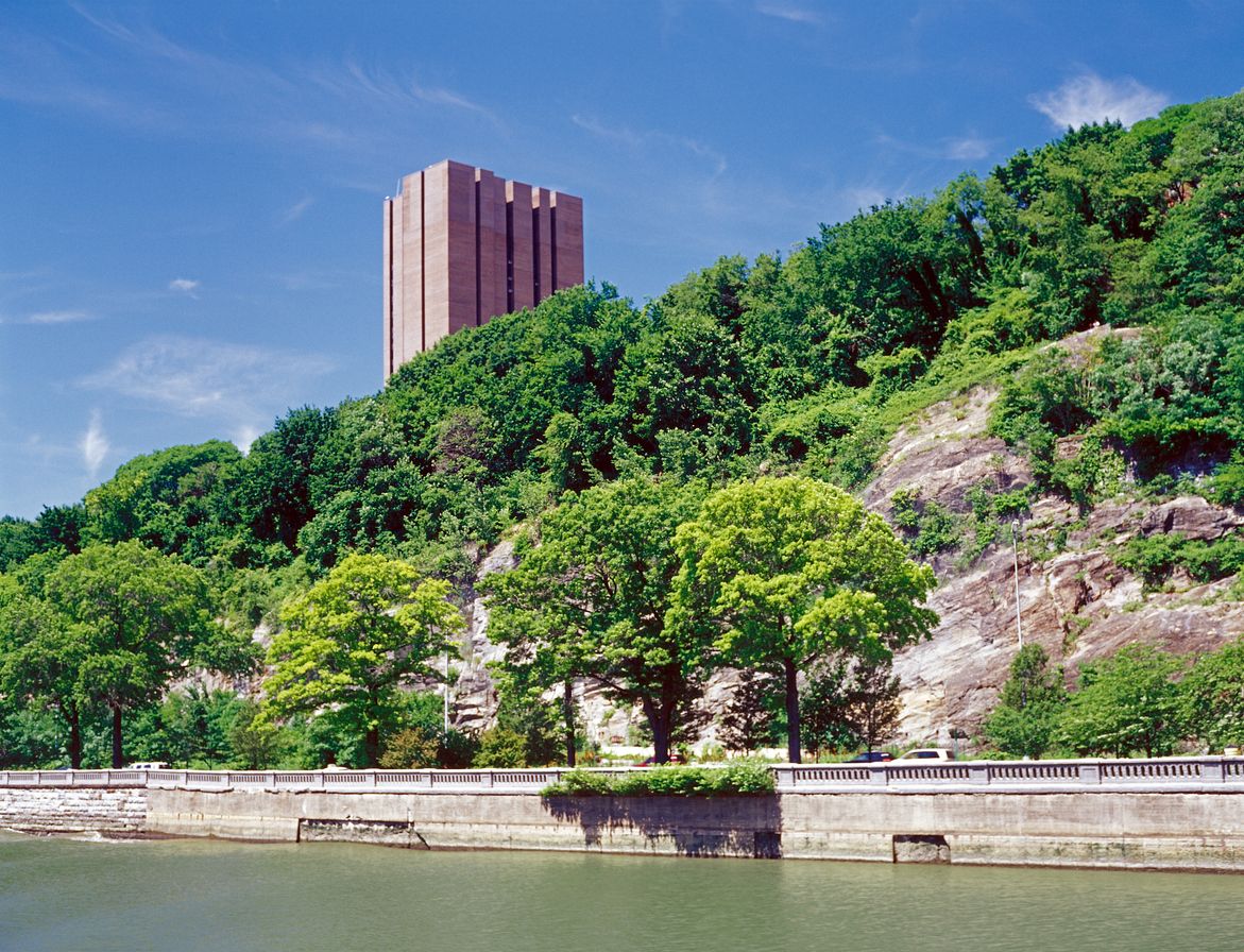Yeshiva University campus