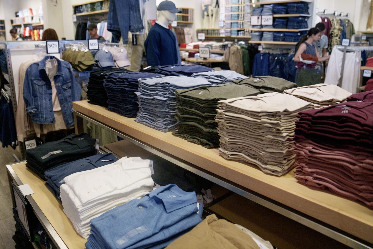 Clothing displayed in a <a href="https://fortune.com/company/gap/" target="_blank">Gap</a> store.