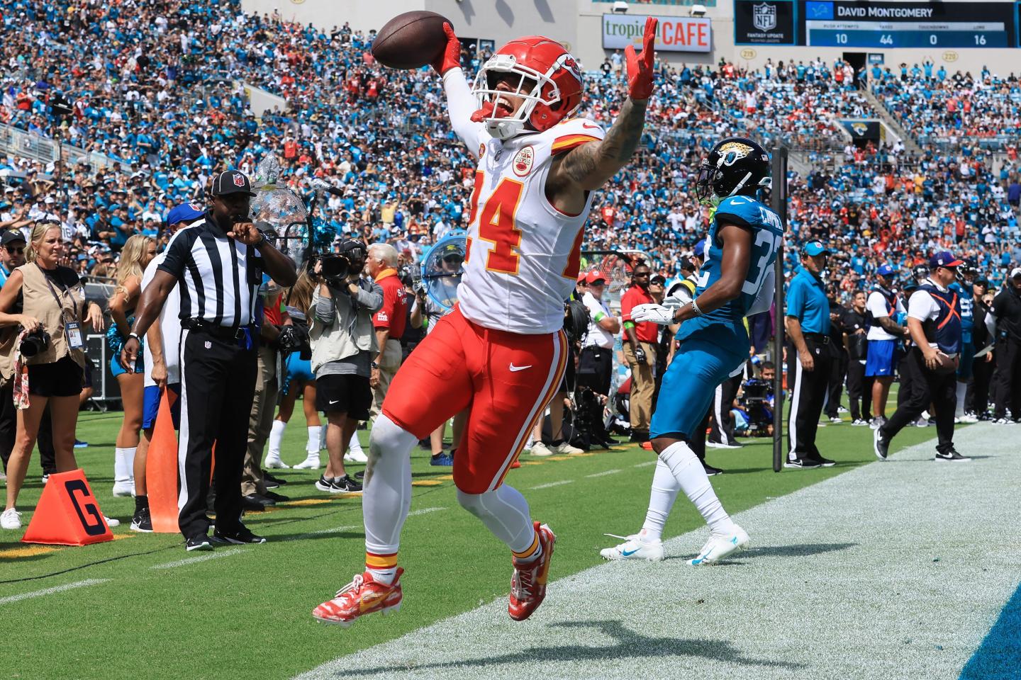 How to watch the first full slate of games of the 2024-2025 NFL preseason live online for free—and without cable