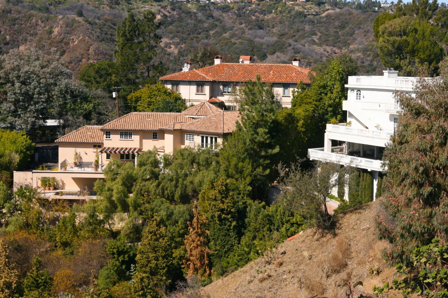 California’s ultrarich are building hidden mansions beneath L.A.