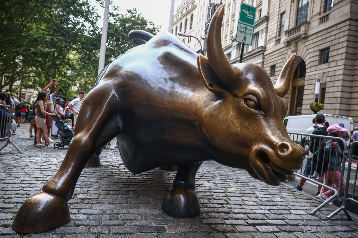 bull statue on Wall Street