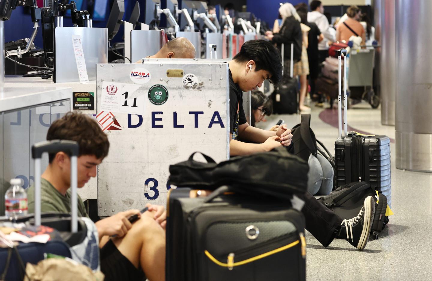 Delta expects $380 million in lost sales from the CrowdStrike outage that forced it to cancel thousands of flights