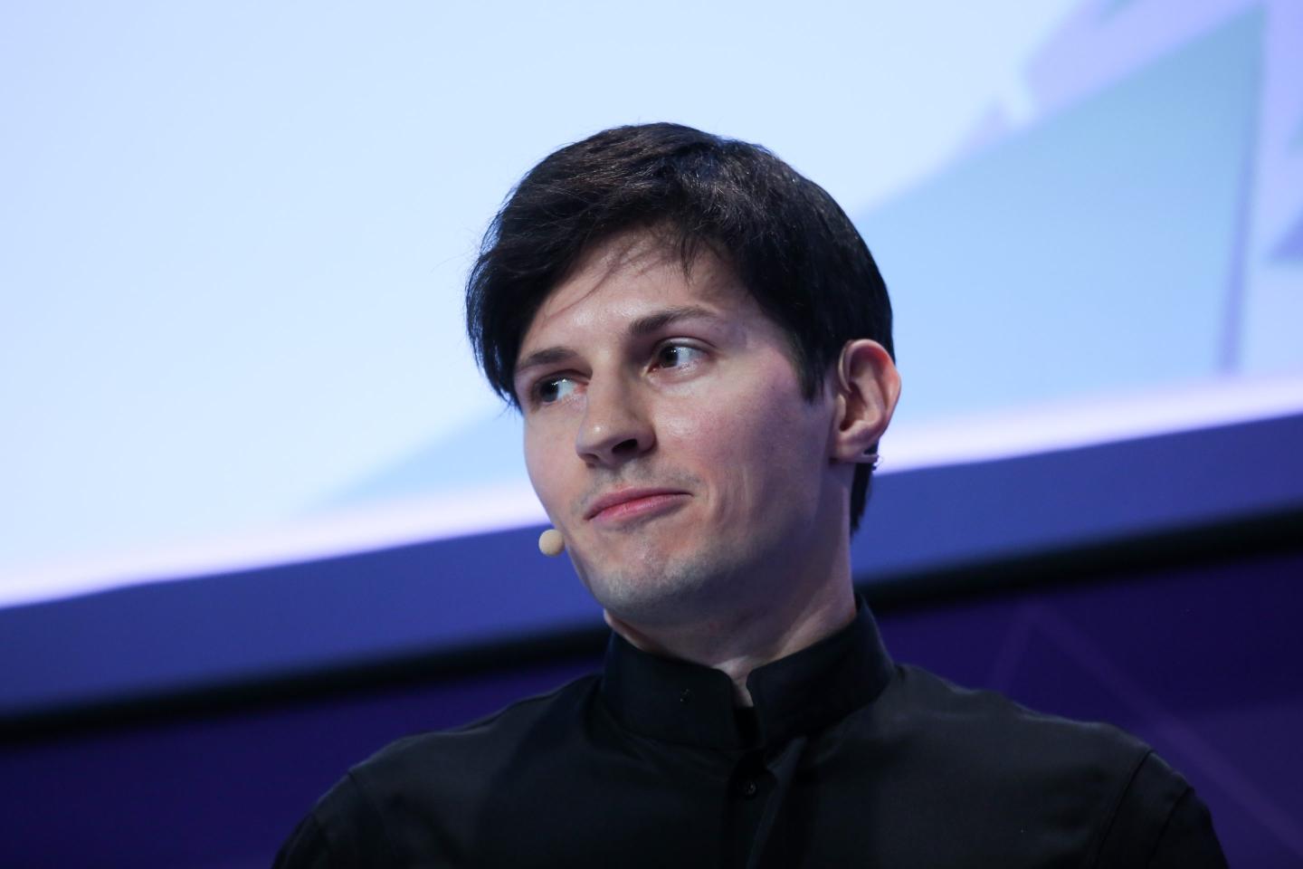 Pavel Durov speaking on stage