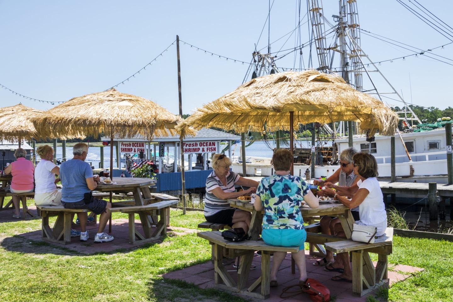 North Carolina, Calabash, Captain Nance's Seafood restaurant.