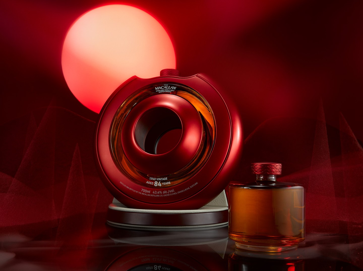 Time:Space includes the oldest whisky ever released by Macallan.