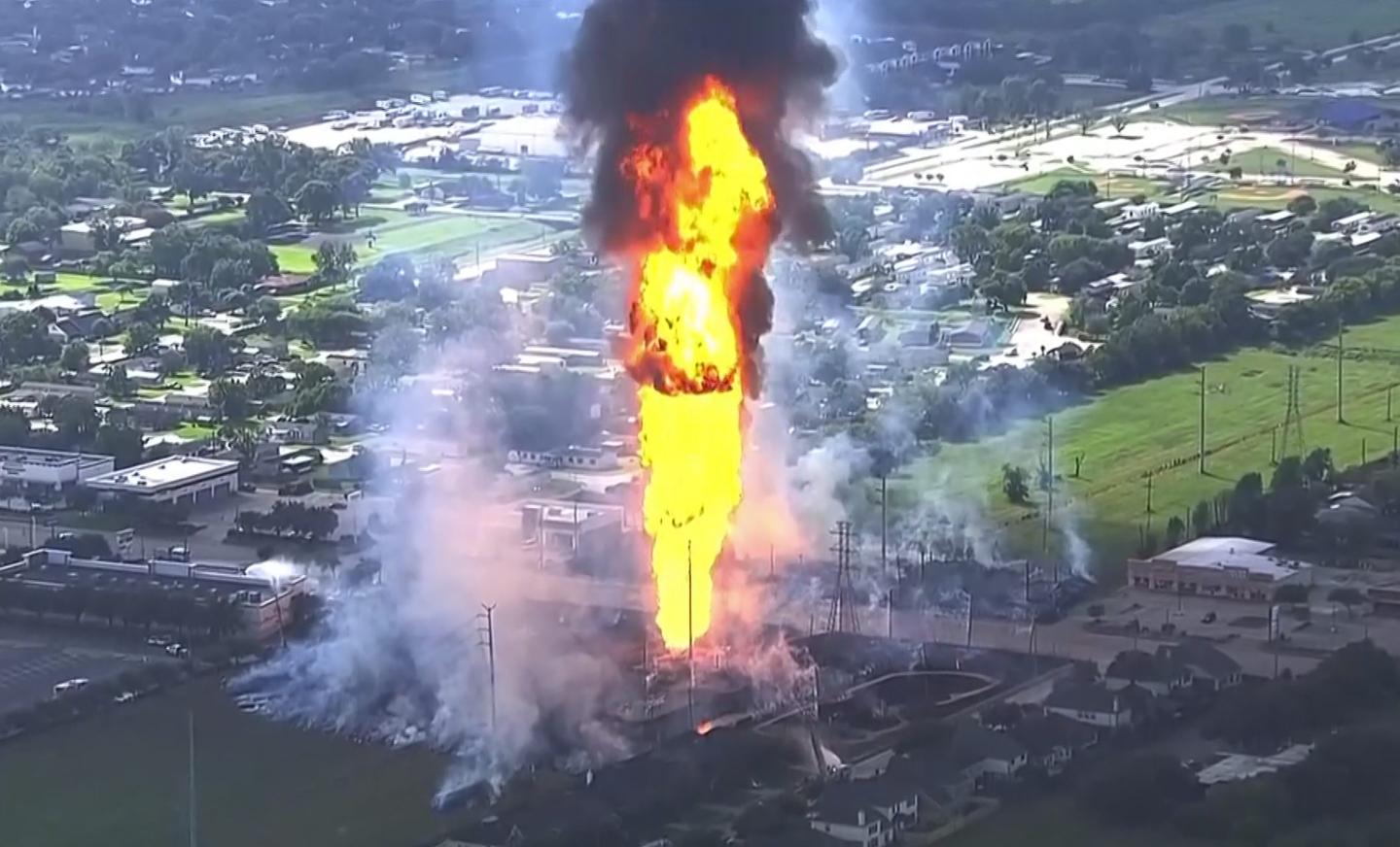 Massive Houston pipeline fire was caused by an SUV that struck a natural gas valve and was incinerated